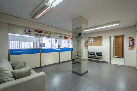 Oficina Comercial · Edificio Apolo · Doble Baulera · Seguridad 24 Hs
