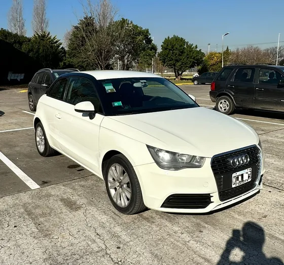 Audi A1 1.2 Attraction Tfsi 86cv