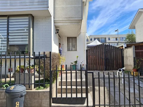 Casa En Venta De 3 Dorm 3 Baños Quilpue 