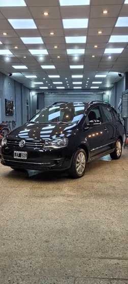 Volkswagen Suran 1.6 Highline Msi 110cv