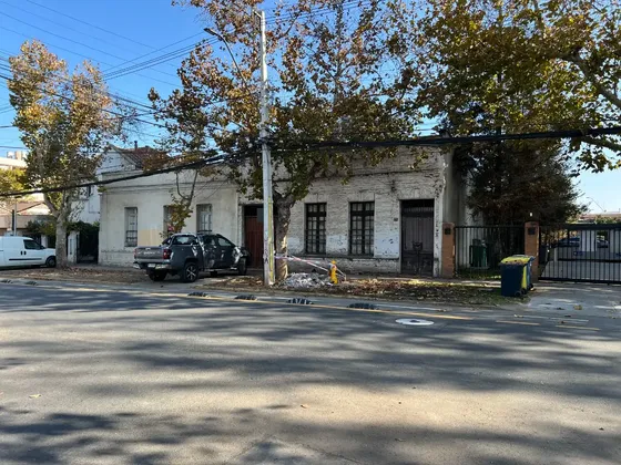 En Venta Terreno De 1267 M2 Miguel Claro, Providencia.