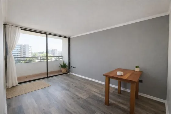 Departamento En Venta De 3 Dorm. En Santiago