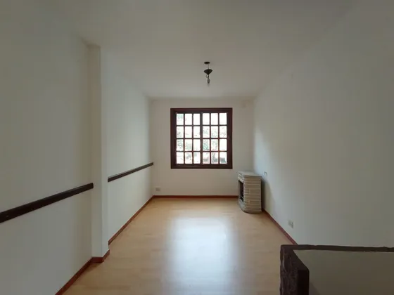 Departamento Venta 2 Amb  Frente Moron Centro