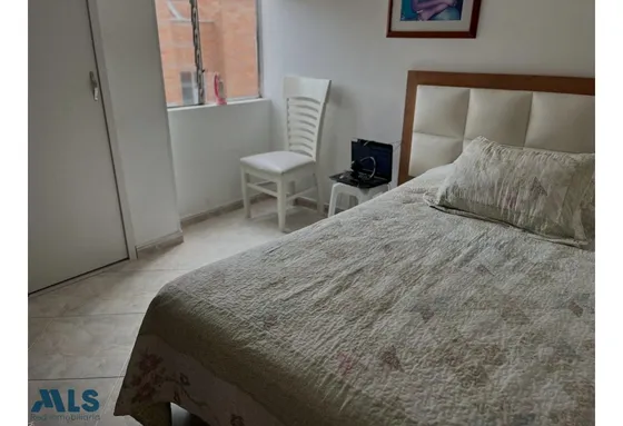 Apartamento En Excelente Ubicación De Envigado(mls#253147)