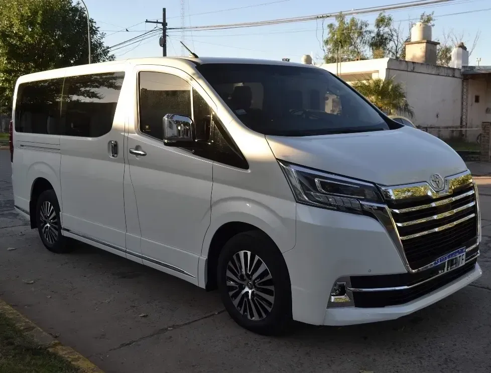 Toyota Hiace 2.8 Tdi Wagon 6at 10a