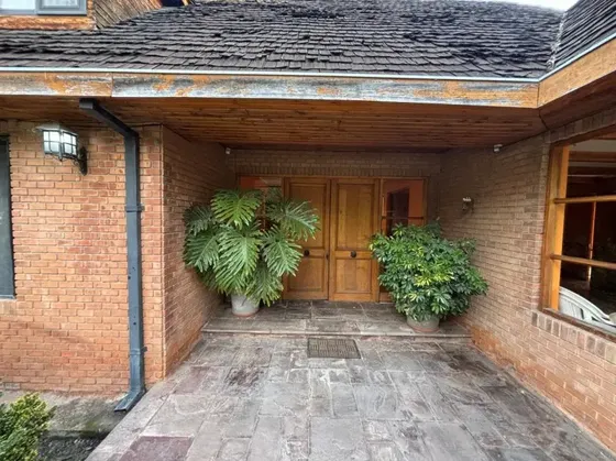Amplia Parcela En Talagante: 9 Hab, 5 Baños