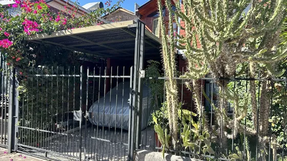 Linda Casa Con Potencial Para Crecer Y Excelente Ubicación