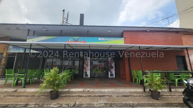 Bodegon Fondo Comercio Negocio En Venta San Isidro Excelente Ubicacion Calle Sucre Clientes Activos Restaurante Cava Cuarto Horno Planta Electrica Estef 24-26819