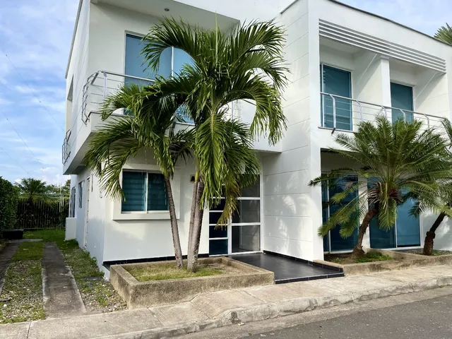 Gran Oportunidad Casa Campestre Con Espacio Para Piscina..