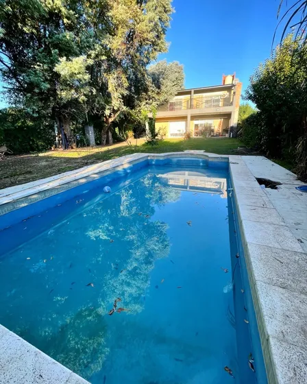 Venta Casa 3 Dormitorios Loma Verde Con Cochera