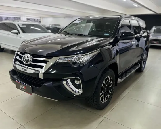 Toyota Hilux Sw4 2.8 Srx 4x4 16v Turbo Intercooler Diesel 4p Automático