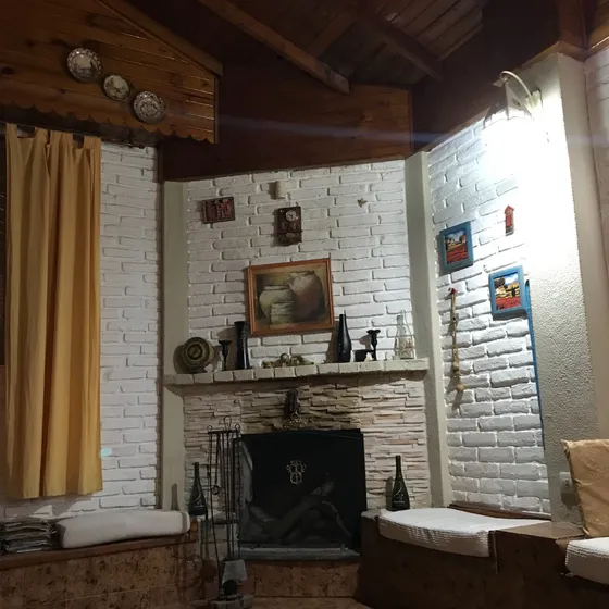 Hermosa Casa Quinta Cerca De Todo Y Proxima A Los Principales  Accesos 7