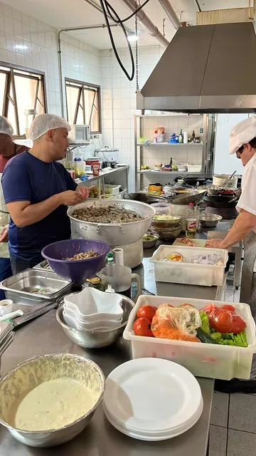 Vende Se Restaurante Oriental
