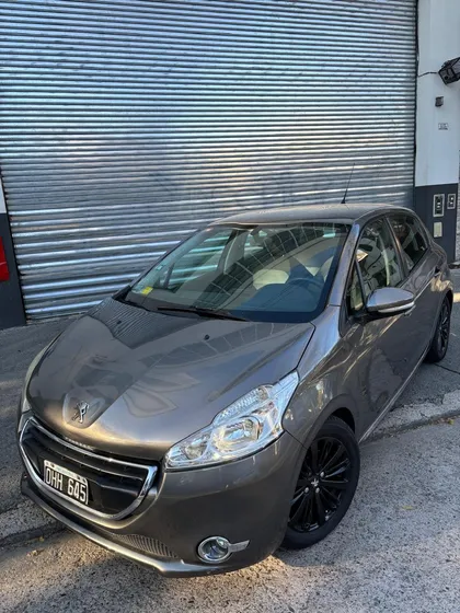 Peugeot 208 1.5 Active