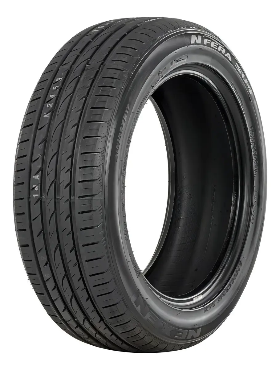 Pneu Nexen Aro 17 205/45R17 N'Fera SU4 Carro/Caminhonete