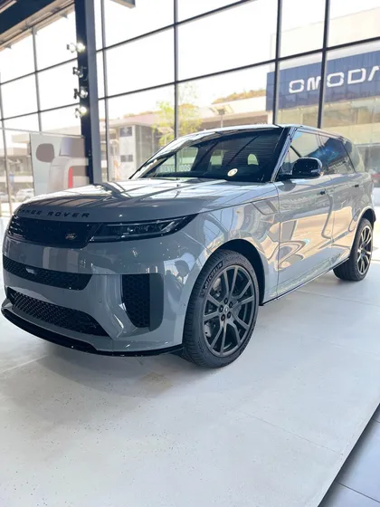 Land Rover Range Rover Sport 4.4 Mhev Sv Edition Two