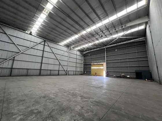 Arriendo Bodega Industrial Las Acacias - Chena