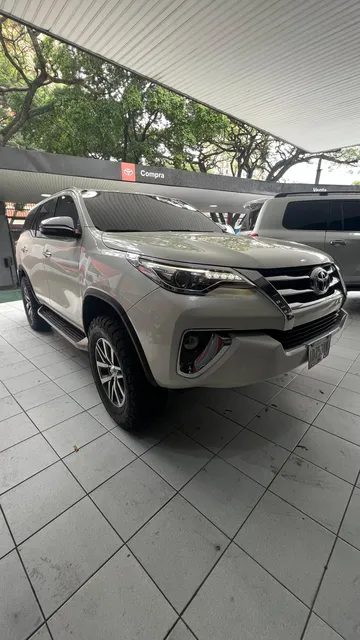Toyota Fortuner Dubai
