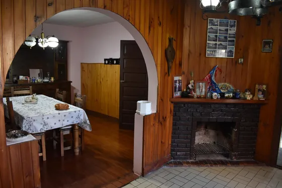 Venta / Casa Con Depósito / Jardín Con Pileta / Garin, Escobar Gba Zona Norte