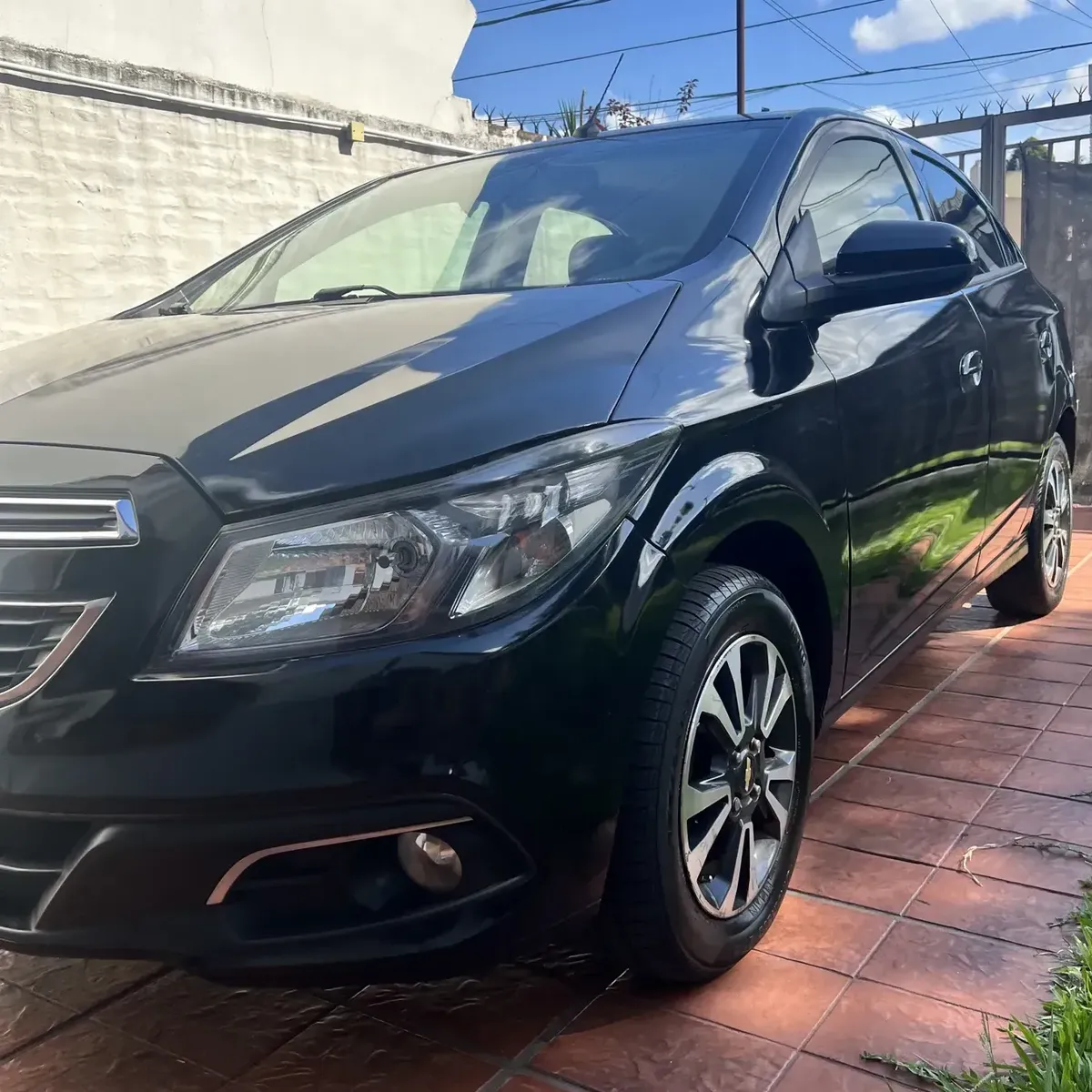 Chevrolet Onix 1.4 LTZ MT 98 HP