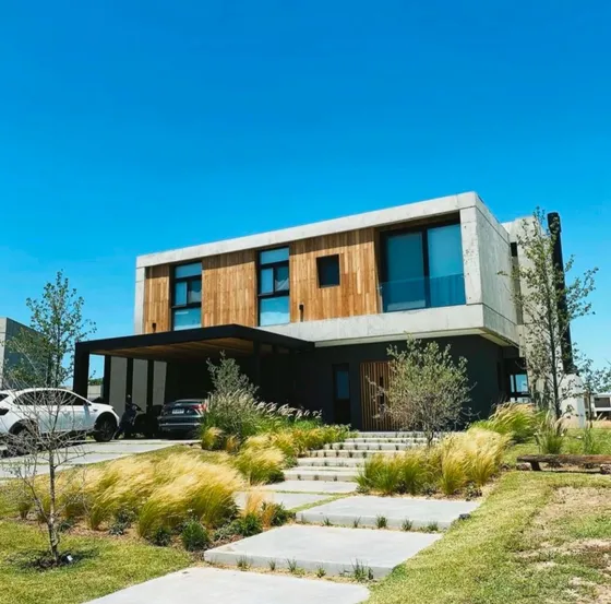 Venta Casa Aterminar En Los Pasos 1 Barrio Cerrado