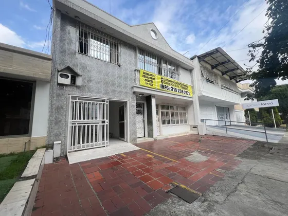 Casa En Arriendo, Tequendama Para Consultorios.