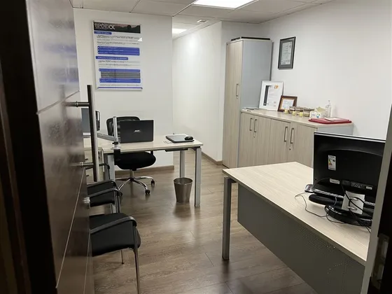 Vendo Ofic 3privados 2estaciona Patio .metro Manuel Montt