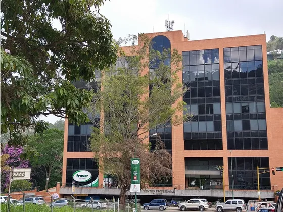 Alquiler Local Comercial C.p. Vizcaya Colinas De Tamanaco 1b | M02