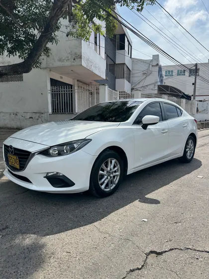 Mazda 3 2.0 Prime