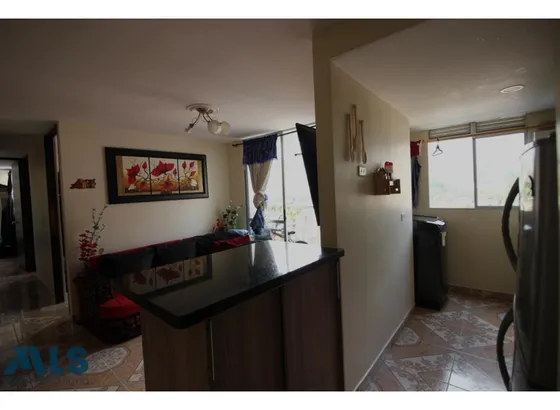 Amplio Apartamento En Excelente Ubicación.(mls#245003)