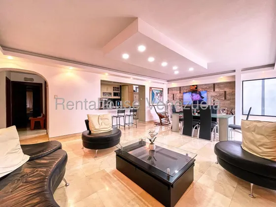 Apartamento Remodelado En Venta, Urb. El Paraiso