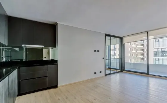 Estoril Con Av. Las Condes. Diseño Contemporáneo.