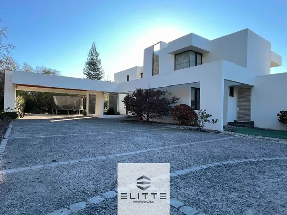 Oportunidad Venta Casa 6d 4b 4 Estac. Golf Araucarias Buin