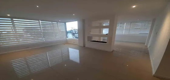 Apartamento En Venta En La Francia/manizales (279060768).