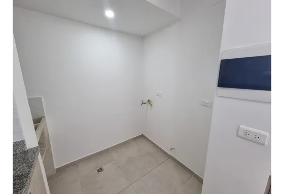 Apto Venta Sameco Brisas Alamos P6 C/a 57m2 2hb 2bñ Ppcm Al Cali Norte
