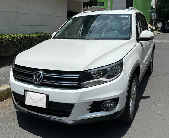 Volkswagen Tiguan 2.0 Track&fun Tipt Climatronic Qc At