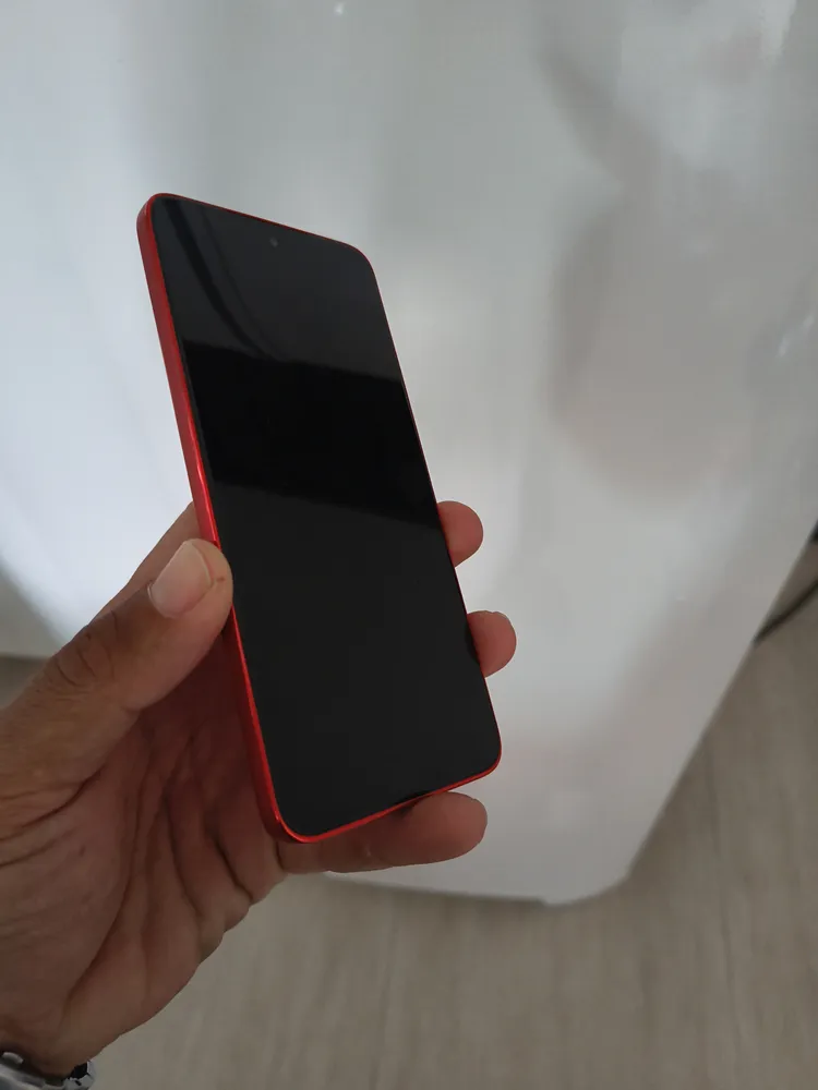 Smartphone Motorola Edge 60 Neo 5G - 256GB 24GB (12GB RAM + 12GB Ram Boost) 50MP Sony Camera Moto AI e tela 1.5K Super HD - Vermelho - Imagem 4