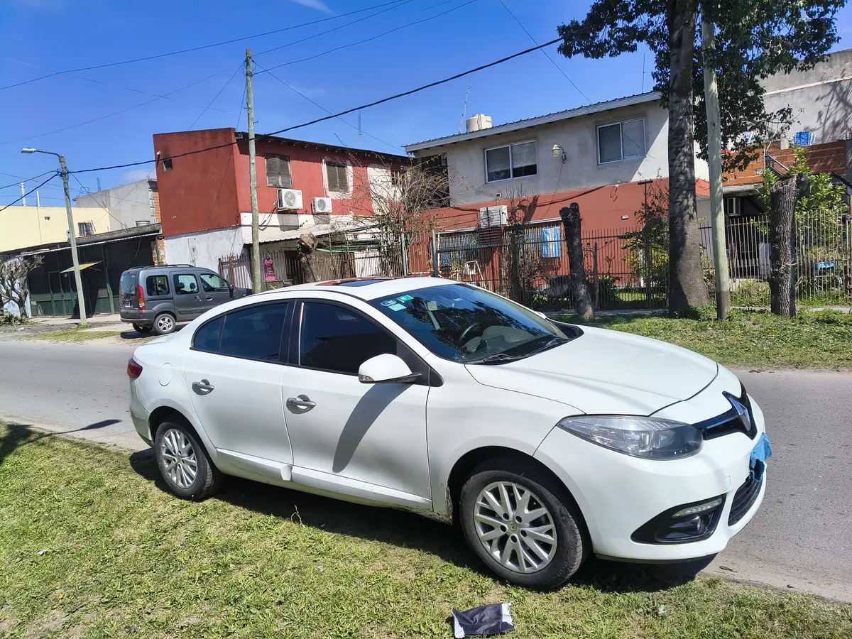 Renault Fluence 2.0 Ph2 Luxe 143cv