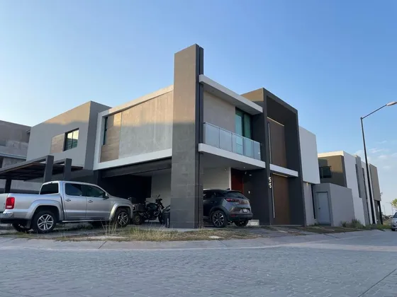 Casa En Venta En Hemisferio Country En Culiacán Sinaloa
