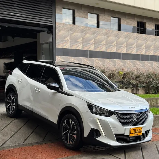 Peugeot 2008 1.2 Allure