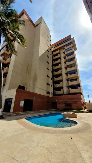 Alquilo Apartamento Con Vista Al Mar 