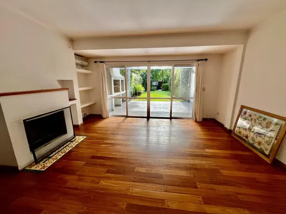 Beccar, Muy Linda Casa En Venta En Barrio Cerrado, 3 Dormitorios   Dependencia, Galería