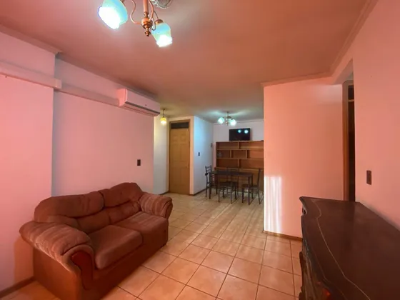 Arriendo Departamento Amoblado 2d/2b. Los Andes.