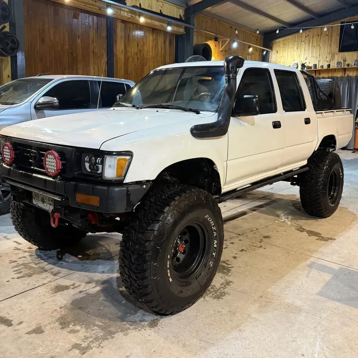 Toyota Hilux 2.8 Double Cab 4x4 Diesel