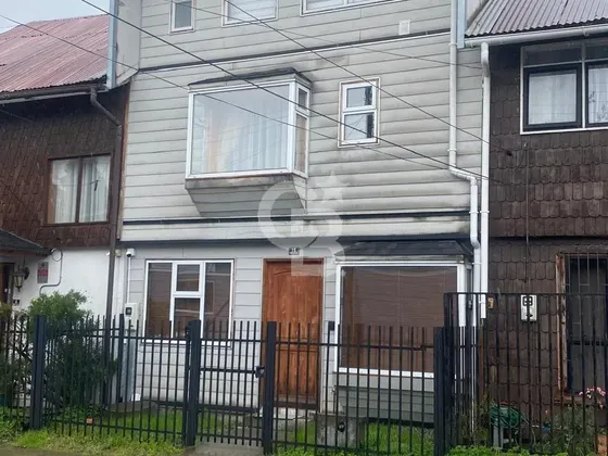 Casa Amoblada A Minutos Del Centro De Pto. Montt