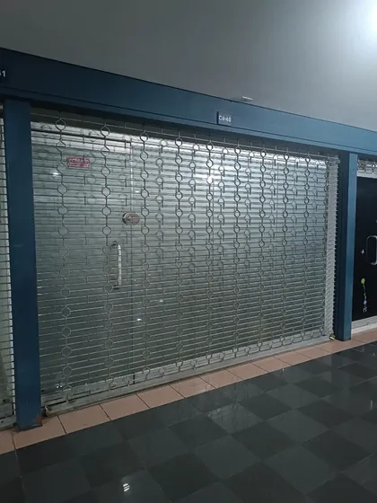 Alquiler De Local En Centro Comercial La Colina, San Antonio De Los Altos (la Redoma Nh)