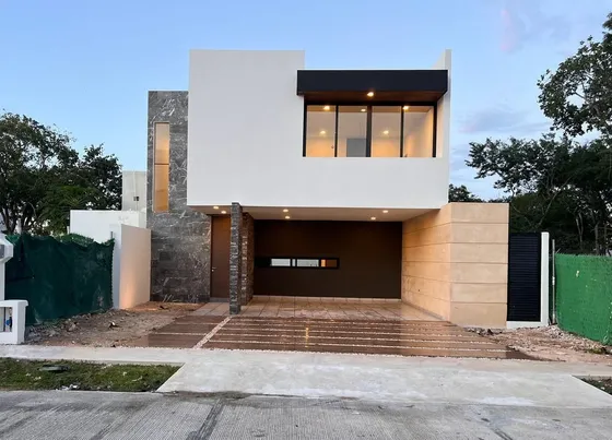 Casa En Venta En Residencial Parque Natura, Cholul.