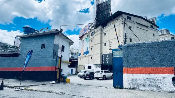 Local Para Deposito O Almacén En Bello Monte Mls #25-15401 Mm