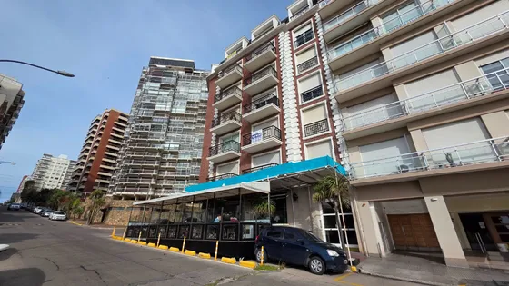 En Alquiler Vivienda Departamento De 2 Ambientes Con Dependencia. Zona Torreón.