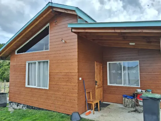 Linda Parcela De 5000 M2 Con Casa De 105 M2. Luz Y Agua.